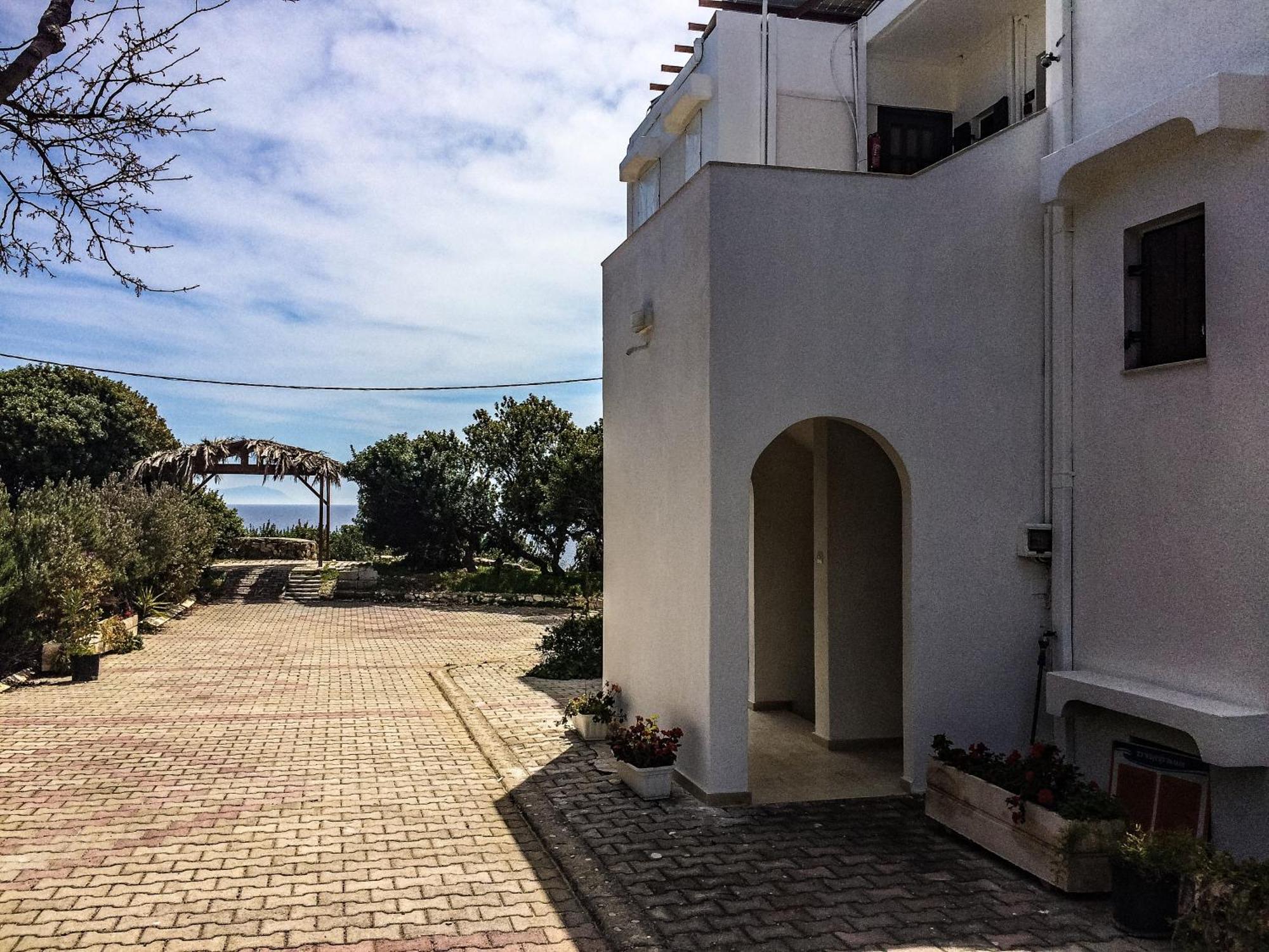 Vasilikos Apartments パラリア・アギア・フォティニ エクステリア 写真