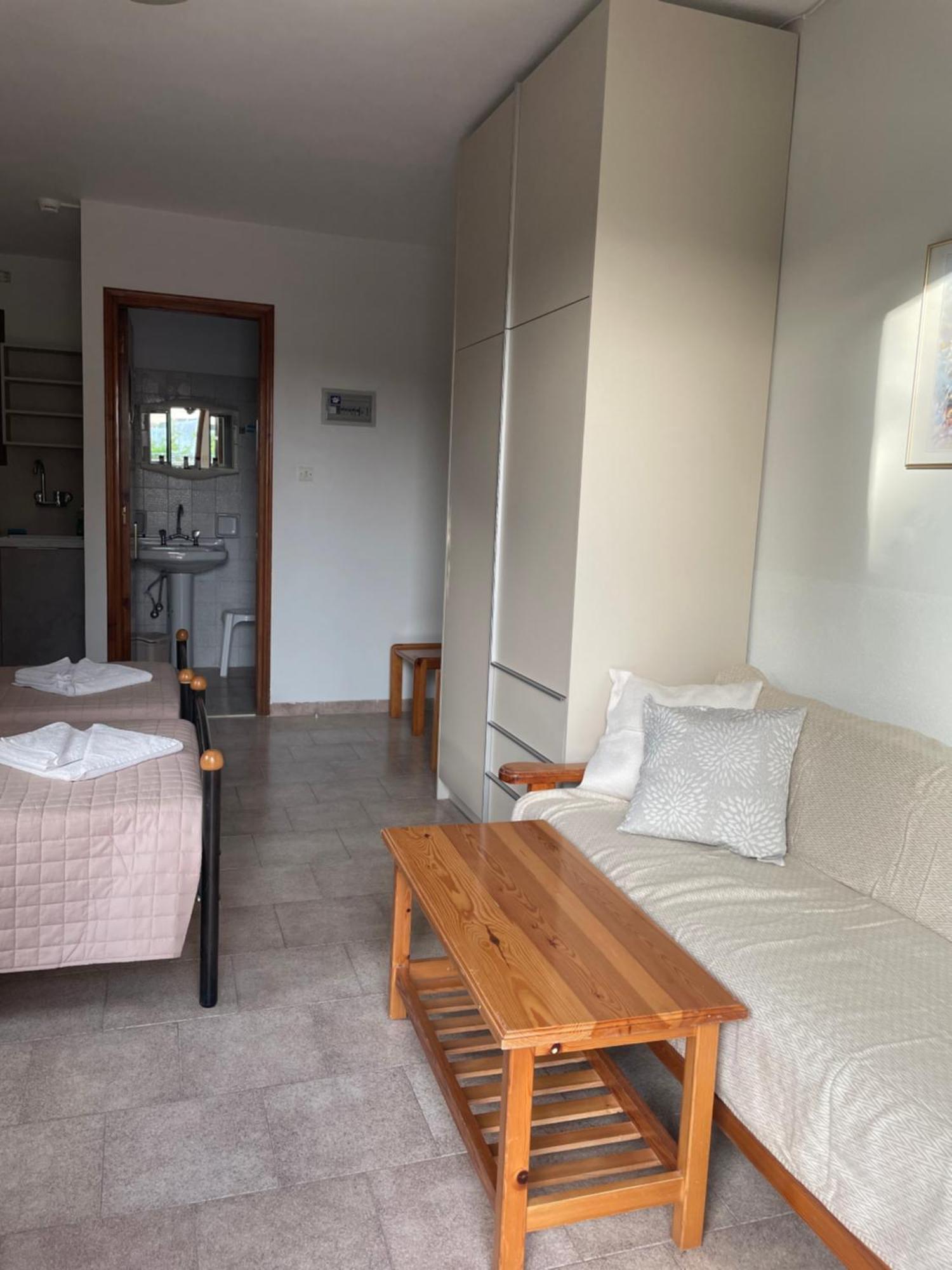Vasilikos Apartments パラリア・アギア・フォティニ エクステリア 写真